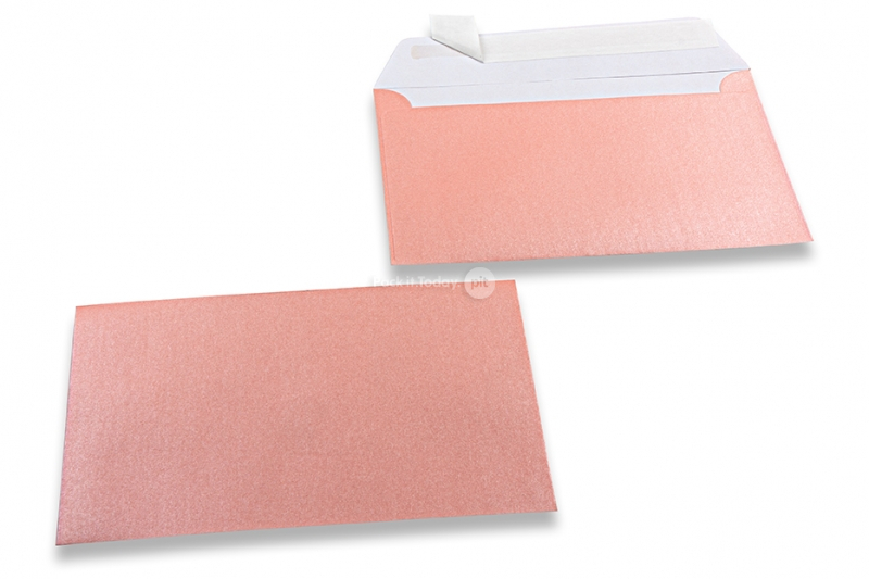 Sedefaste kuverte u baby ružičastoj boji - 114 x 162 mm