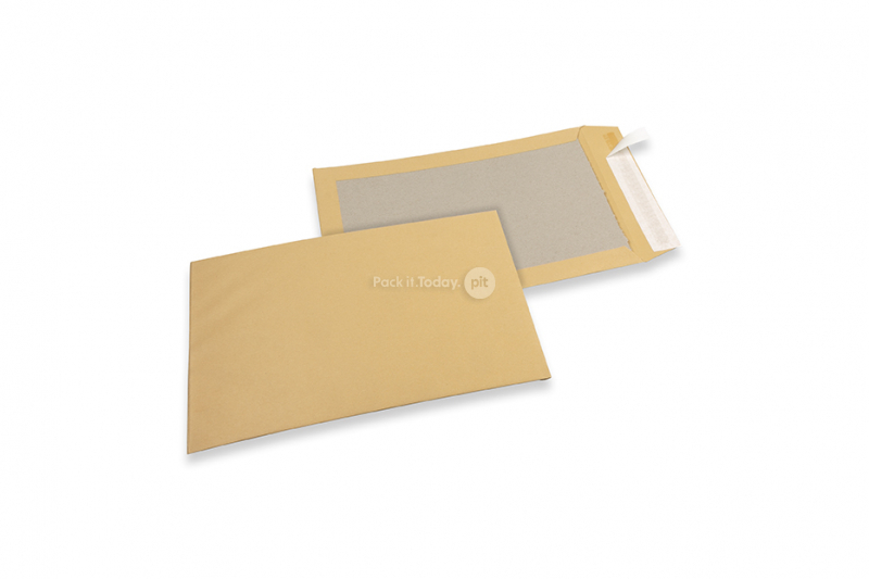 Kuverte s ojačanom stražnjom stranom - 229 x 324 mm, 120 gr smeđi kraft prednji dio, 450 gr smeđi duplex straga, traka